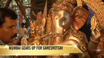Video : Mumbai welcomes Lord Ganesha