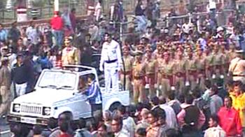 Thousands bid farewell to Jyoti Basu