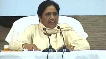 Video : Mayawati helps students jailed on her account