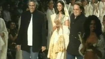 Video : Abu, Sandeep back out of Couture Week