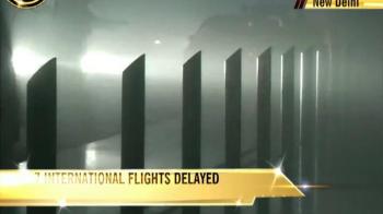 Video : Delhi: Worst fog of season; flights hit