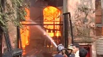 Video : Mill fire in Mumbai