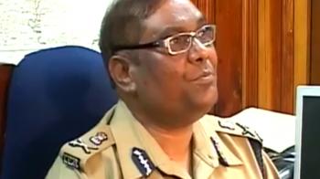 4 CRPF men held, may have sold arms to Naxals: UP police