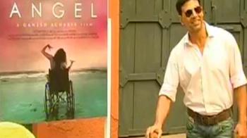 Akshay at Angel's mahurat Akshay at Angel's mahurat