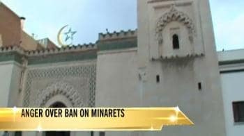 Video : Muslim groups protest against minarets ban