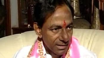 Video : In Andhra, TRS goes the Shiv Sena way