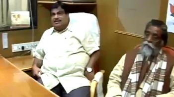 BJP top brass meets JMM leaders on Jharkhand