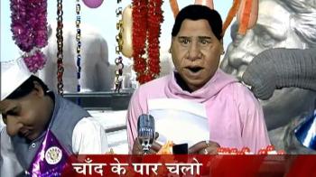 Mayawati raising force to protect statues