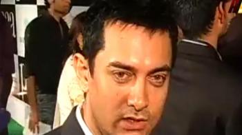 Aamir all praise for Paa