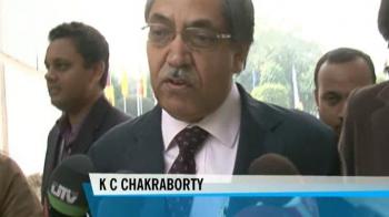 Policy makers mull stimulus withdrawal by March