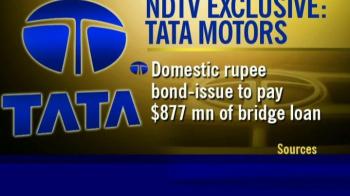 Tata plans bond issue to fix JLR payments