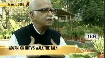 Advani cornered on Kandahar