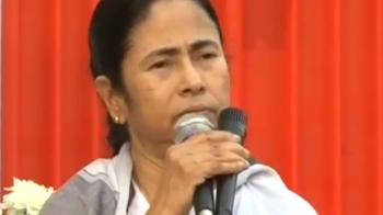 Video : Mamata's poll walk through Kolkata
