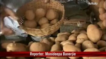 Video : Potato prices soar in Kolkata