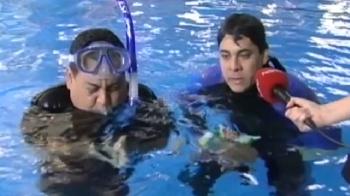 Cyrus' tips to scare the sharks