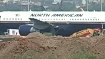 US plane gets clearance, but won't take off today