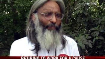 Video : Govt officer quits job to save Aravalis