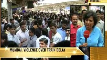 Video : Firing during Mumbai's protests over late trains