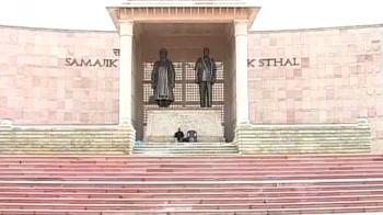 Mayawati wants special security for memorials