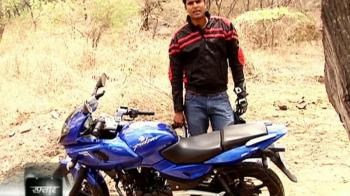 Pulsar 220: Review Pulsar 220: Review