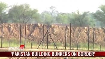 Video : 'Pakistan building bunkers on border'