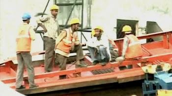 Video : Delhi Metro disaster: Safety measures overlooked?