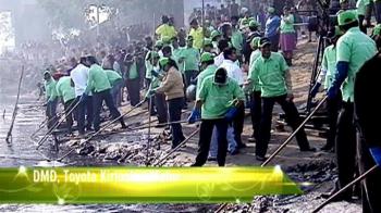 Volunteering to save the Yamuna