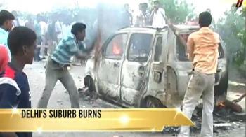 Video : Violence in Ghaziabad over authorisation of colony