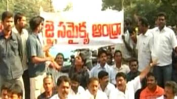 Video : Telangana crisis - Rajagopal leads Congress revolt