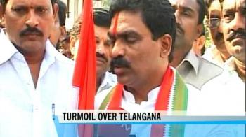 Video : Congress' Telangana crisis: Rajagopal leads revolt