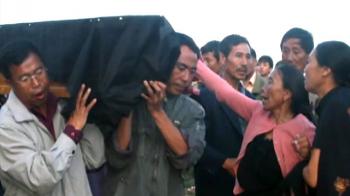 He strangled her, then set her face on fire