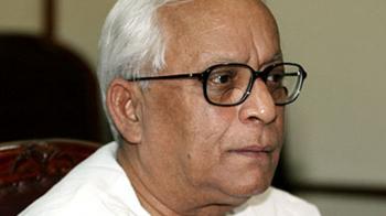 Buddhadeb's gaffe, Mamata's gain