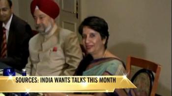 Pak envoy calls on Foreign Secy