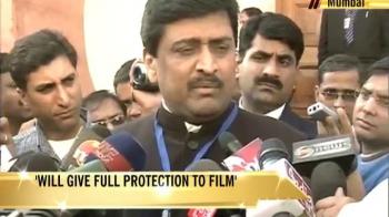 Will give full protection to SRK film: Chavan