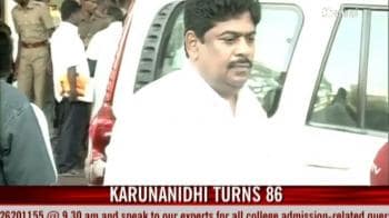 Video : DMK celebrates Karuna's birthday