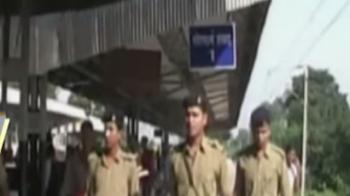 Maoists kill railway official, blow up rail track in Bihar