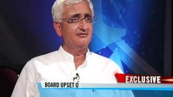 Satyam board upset on layoff talks