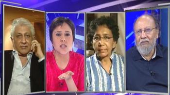 Is Narendra Modi correct in calling Bachchan baiters intolerant?