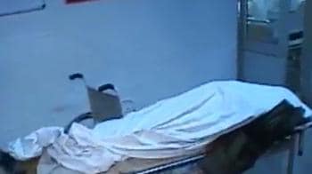 Video : Cop on Mayawati's security team, shot dead