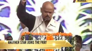 Maharashtra polls: Kambli joins the fray