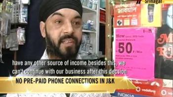 Video : J&K: Protest against pre-paid phones ban