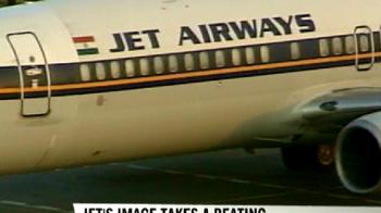 Jet pilots stick to ground