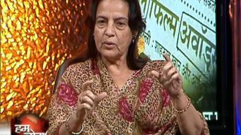 The changing usage of Hindi