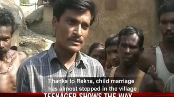 Teenager shows the way