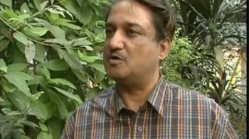 Lawyer questions sweeper's sudden appearance