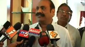 Video : Andhra bureaucrat arrested for 14 cr assets