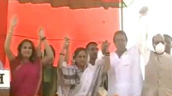 Firozabad: Battle of Bollywood