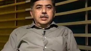 Gold volatility impact on Titan