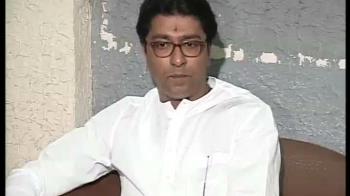 Raj Thackeray won't join Sena against SRK