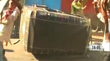 Mob vandalises public property in Patna